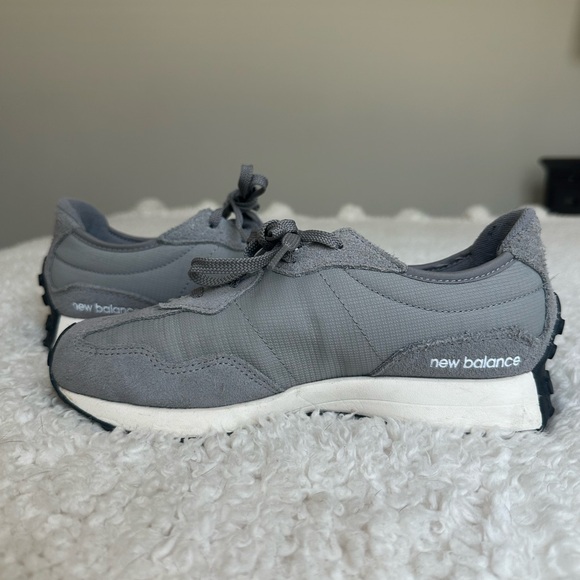 New Balance Gray Sneakers - Picture 1 of 3